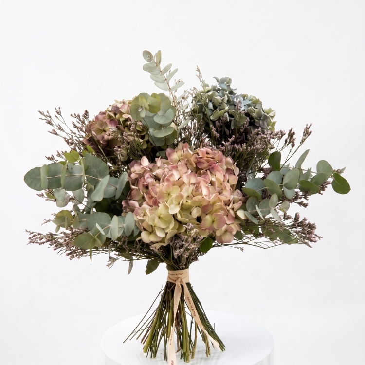 Ramo Seco de Hortensias