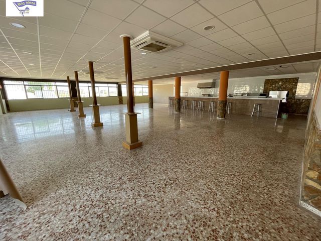 https://cdn.dinacode.com/levelup-featured/public-read/ad/albacete/07b99ef4-8e63-487b-a95c-f9ad12aca713/4a4b9e7a-03d9-4efe-9c96-8ea4aea75abc%3Frule%3Ddetail_640x480
