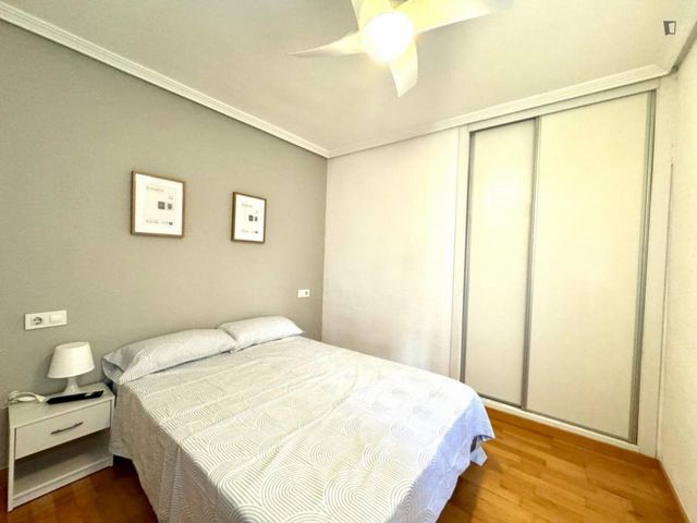 https://cdn.dinacode.com/levelup-featured/public-read/ad/alicante/02d8791e-fcba-4e90-8dd6-efab45fa7176/e3b6f936-359e-43bb-b0fb-d8496e3f6508%3Frule%3Ddetail_640x480