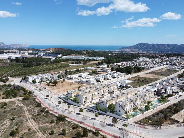 https://cdn.dinacode.com/levelup-featured/public-read/ad/alicante/05ad21f8-9a71-41d2-80a1-df4a29ffc9af/f2e08ff4-c9c3-4466-88c3-57ef546bcd6b%3Frule%3Ddetail_640x480