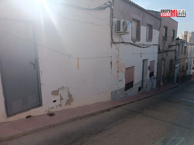 https://cdn.dinacode.com/levelup-featured/public-read/ad/alicante/1b23d44e-86ee-44c3-8874-4641a0a00b17/92ee3f37-23ce-43b0-913e-650e8033781b%3Frule%3Ddetail_640x480