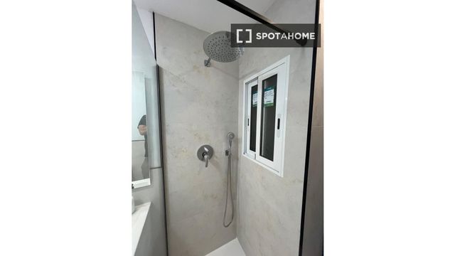 https://cdn.dinacode.com/levelup-featured/public-read/ad/alicante/28f5c381-1586-4322-bab6-97e3eac963d8/82ea1181-d500-4e76-a440-5b52c21efb2f%3Frule%3Ddetail_640x480