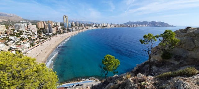https://cdn.dinacode.com/levelup-featured/public-read/ad/alicante/456fa6c3-a252-41d1-8b6e-a6c8b8248187/ad951ae5-0ade-40dc-9bea-ce7f3a938173%3Frule%3Ddetail_640x480