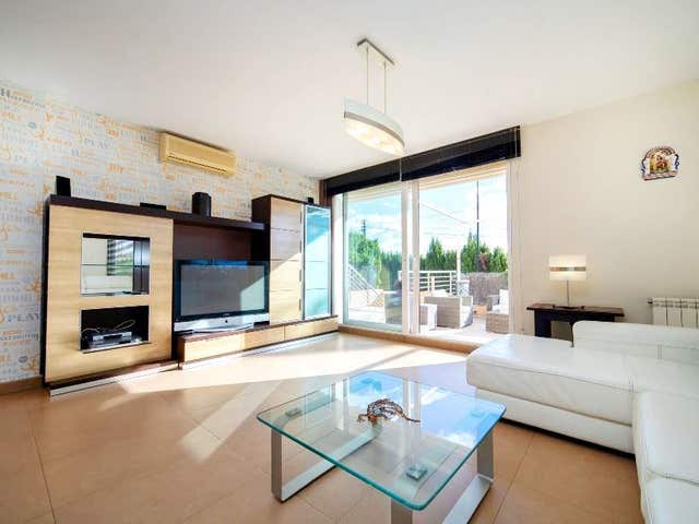 https://cdn.dinacode.com/levelup-featured/public-read/ad/alicante/95bd08ae-e1ce-465a-a51d-aac658537066/fbdab763-5ca7-464e-ac7c-f21985834d80%3Frule%3Ddetail_640x480