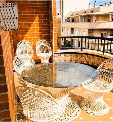 https://cdn.dinacode.com/levelup-featured/public-read/ad/alicante/9f4cd877-ea28-4051-adca-a461019012ad/7b6152f5-7dd9-4fa2-ab40-c1bf96574369%3Frule%3Ddetail_640x480