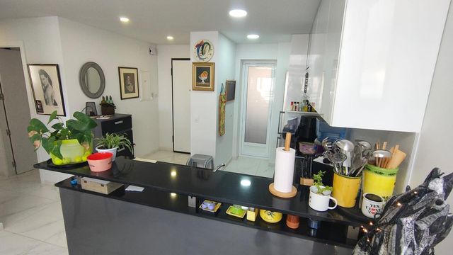 https://cdn.dinacode.com/levelup-featured/public-read/ad/almeria/f058ffe6-92b1-425a-9a27-b2f2e2c3e707/3cc60b46-c00c-47fe-9fe1-0fb2b539847f%3Frule%3Ddetail_640x480