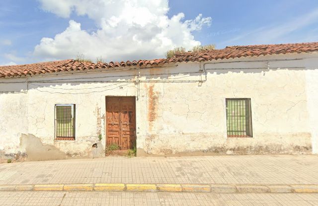 https://cdn.dinacode.com/levelup-featured/public-read/ad/badajoz/a82bd782-a4f0-48a0-a468-0c6bbc7ef3f7/838d0192-e5c0-40ea-9be1-5428a9b716f4%3Frule%3Ddetail_640x480
