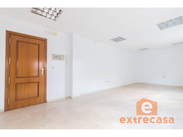 https://cdn.dinacode.com/levelup-featured/public-read/ad/badajoz/cfb9cae1-41c6-4a2a-8ac4-264f57990f8a/2528c304-4939-4b85-9fff-856800d72a93%3Frule%3Ddetail_640x480