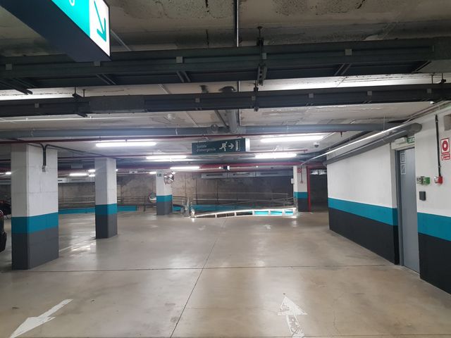 https://cdn.dinacode.com/levelup-featured/public-read/ad/barcelona/0a2e00b0-1106-495e-9f2e-80e7a7037521/16d7378a-bf21-45a4-9939-471eba7b2554%3Frule%3Ddetail_640x480