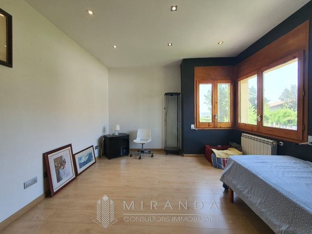 https://cdn.dinacode.com/levelup-featured/public-read/ad/barcelona/12ba913e-530f-4980-b8f3-14699fb56042/bf77ae7a-d499-4f61-84db-16848558dcff%3Frule%3Ddetail_640x480