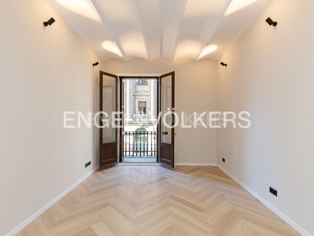 https://cdn.dinacode.com/levelup-featured/public-read/ad/barcelona/163104ee-b98c-49be-b8e6-d32cd5759fe6/dc6e8d84-ab06-4ba4-b6aa-60708e4525ca%3Frule%3Ddetail_640x480