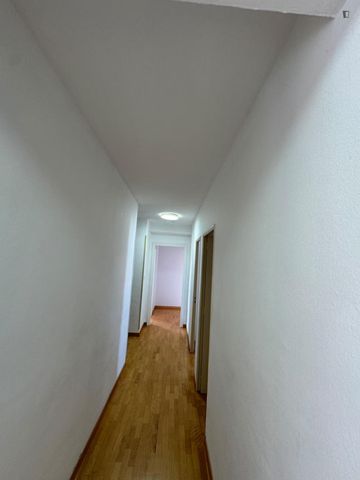 https://cdn.dinacode.com/levelup-featured/public-read/ad/barcelona/23a0472f-464b-4976-9046-082dee235cdc/4d06c4c7-40d4-4dff-a3e6-6061979a96b6%3Frule%3Ddetail_640x480