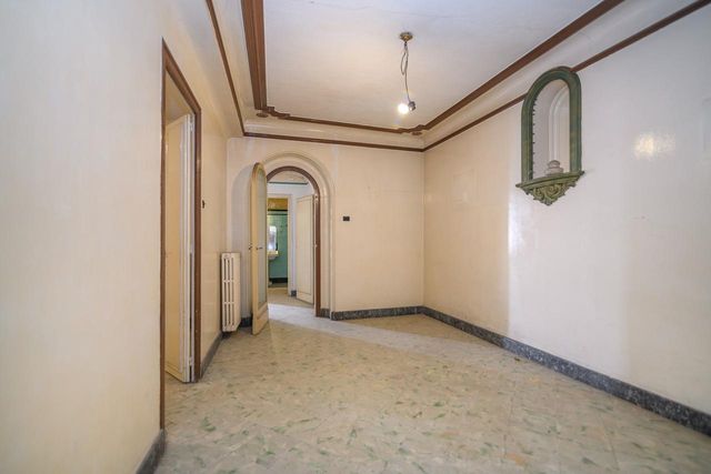 https://cdn.dinacode.com/levelup-featured/public-read/ad/barcelona/2bd37f1a-ffac-4a9f-a8bd-1f623e82e125/04ad60d4-a46b-4f72-99de-f44c326e54a9%3Frule%3Ddetail_640x480