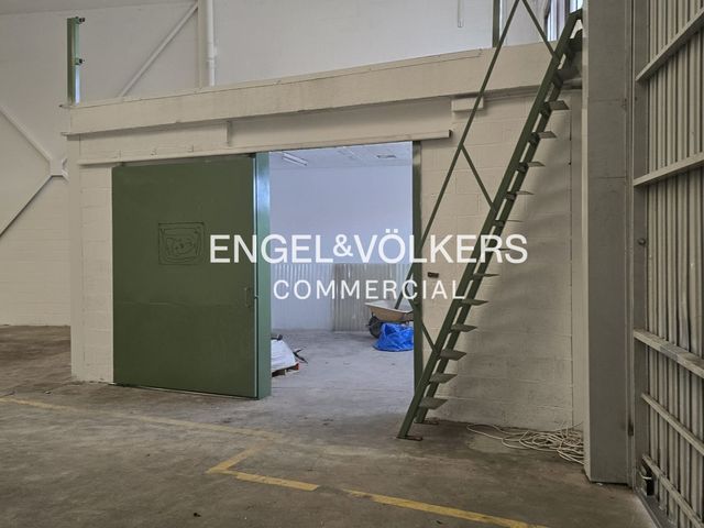https://cdn.dinacode.com/levelup-featured/public-read/ad/barcelona/54c59556-9f8c-4326-bdf2-b570d47f268b/bd2fb1bb-92a7-4196-8327-7e9fbd9cbef5%3Frule%3Ddetail_640x480