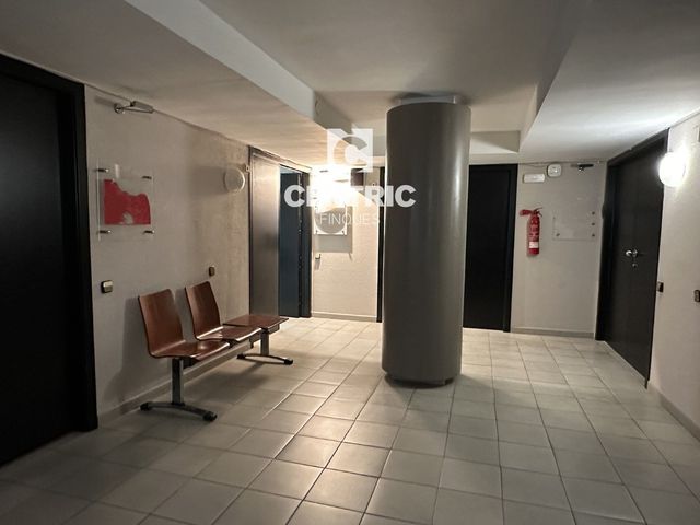 https://cdn.dinacode.com/levelup-featured/public-read/ad/barcelona/991b9e0e-c0fd-4b2d-93b8-b3c119c4def4/ab186c8f-0c9e-495d-a820-db42e5e9b035%3Frule%3Ddetail_640x480