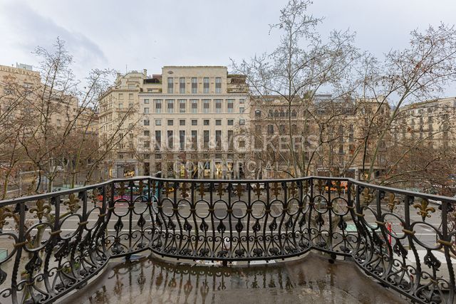 https://cdn.dinacode.com/levelup-featured/public-read/ad/barcelona/d1b0c065-e292-42f9-80e7-75c3e56588a8/d628852e-c6c1-4ce9-952a-81ffe442091e%3Frule%3Ddetail_640x480