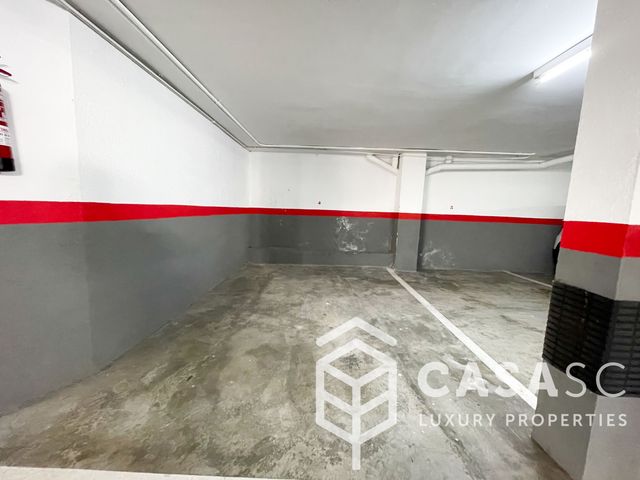 https://cdn.dinacode.com/levelup-featured/public-read/ad/barcelona/fee1cd4c-3b92-42f3-b4e2-316bc6a38b5a/2a218b72-ade5-466d-af8f-305581d6ecf0%3Frule%3Ddetail_640x480