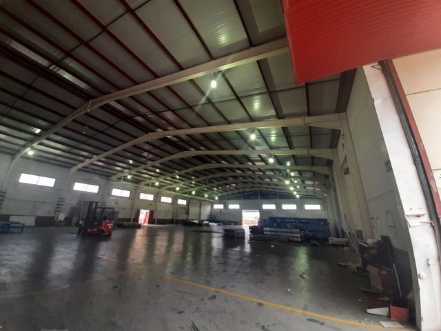 https://cdn.dinacode.com/levelup-featured/public-read/ad/caceres/93ce7f08-5b52-4c46-87d8-92e355820379/83a755be-9212-401d-966c-64023b0a838f%3Frule%3Ddetail_640x480
