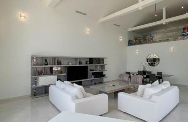 https://cdn.dinacode.com/levelup-featured/public-read/ad/cadiz/bd806a9b-de5d-4ebb-b617-07c66cb1824e/c5ecc13e-2c99-4e28-81c4-1227f91e692a%3Frule%3Ddetail_640x480
