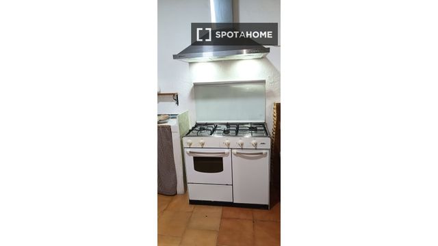 https://cdn.dinacode.com/levelup-featured/public-read/ad/castellon/a3465913-1a28-4eca-8bab-440693464a60/70194173-adee-44eb-8b08-77b18ea699ba%3Frule%3Ddetail_640x480