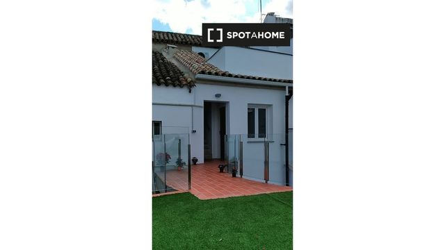 https://cdn.dinacode.com/levelup-featured/public-read/ad/cordoba/ecd555f7-b11e-42cc-9d26-fa7217b5f369/d67e2369-23e5-4401-a9f7-8c94efb3d19a%3Frule%3Ddetail_640x480