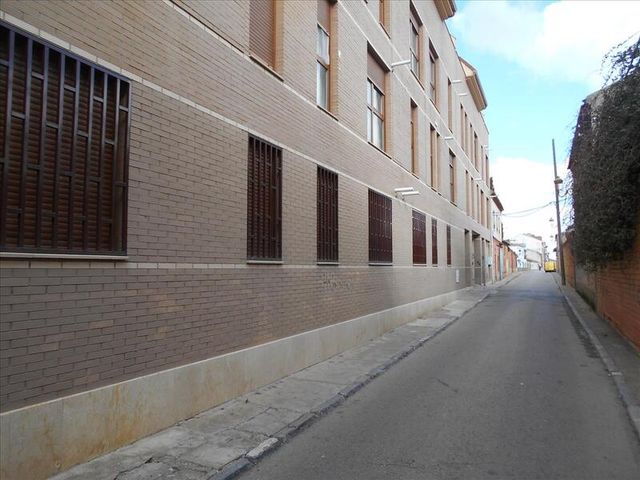 https://cdn.dinacode.com/levelup-featured/public-read/ad/guadalajara/ffb0c686-cc1b-4a2f-a01c-903094ac4046/83eacf3f-b76d-40e7-ab03-7f9a48807879%3Frule%3Ddetail_640x480