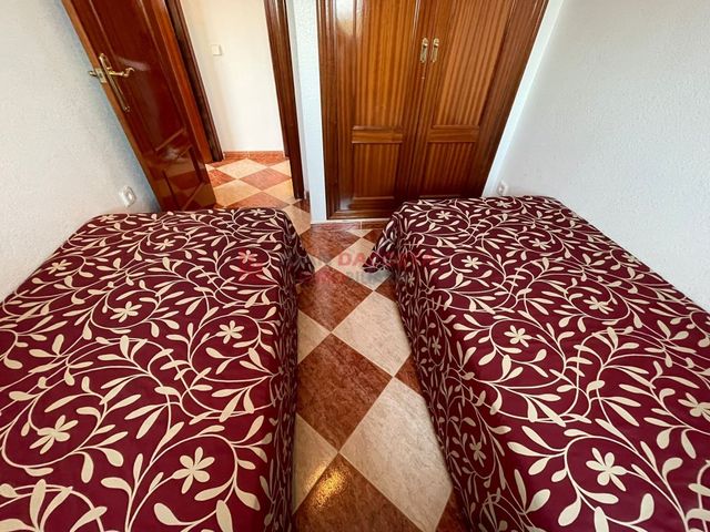 https://cdn.dinacode.com/levelup-featured/public-read/ad/huelva/093d9b04-5973-47cc-801b-b4f5edfc102e/751b4f03-d94b-40ad-a439-aadf0dd4fa14%3Frule%3Ddetail_640x480