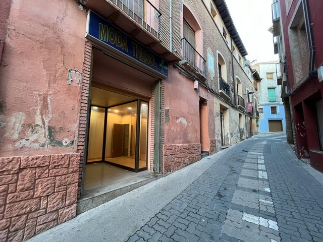 https://cdn.dinacode.com/levelup-featured/public-read/ad/huesca/e3a2d08f-d13b-47be-a8ef-98543b1ce611/96ba2b33-6d62-4f3c-a990-3365dd17eccd%3Frule%3Ddetail_640x480