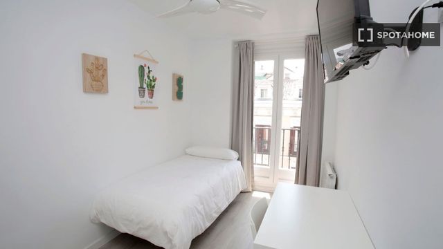 https://cdn.dinacode.com/levelup-featured/public-read/ad/madrid/2aa3563d-7ddd-43cf-9649-6d5d7847f468/b0ab2881-8b3f-448f-89c6-8204065da540%3Frule%3Ddetail_640x480