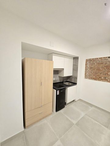 https://cdn.dinacode.com/levelup-featured/public-read/ad/madrid/79993bd7-7f2d-4730-87e9-bc3412983179/d782b420-3ca5-4d15-b814-ad4d99df7040%3Frule%3Ddetail_640x480