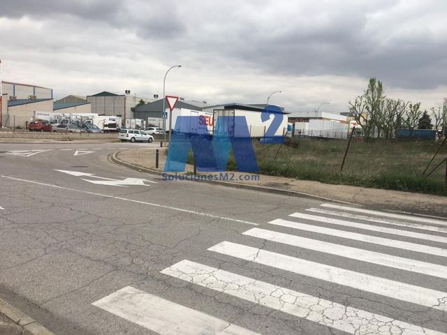 https://cdn.dinacode.com/levelup-featured/public-read/ad/madrid/ab374df8-6965-4180-bfa7-dc61da210d4d/eb76576c-b3ad-498e-aea8-baceb31f662d%3Frule%3Ddetail_640x480