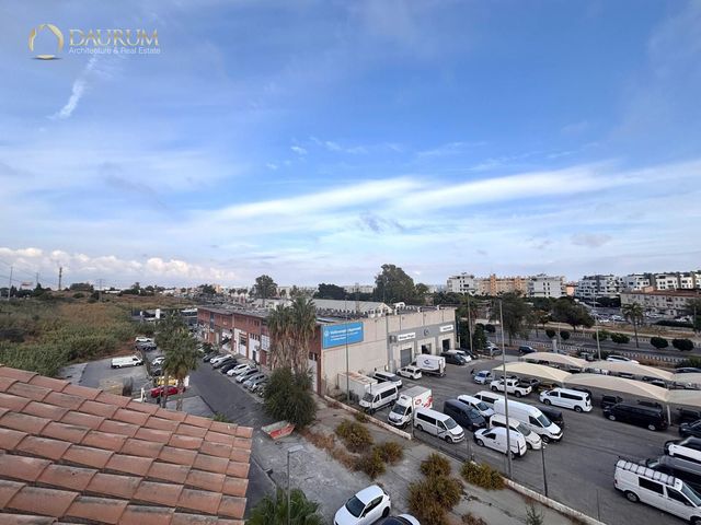 https://cdn.dinacode.com/levelup-featured/public-read/ad/malaga/0baefb72-00c1-46d5-b362-49b942582aeb/d385f45e-90ff-472a-867a-47628215c23d%3Frule%3Ddetail_640x480