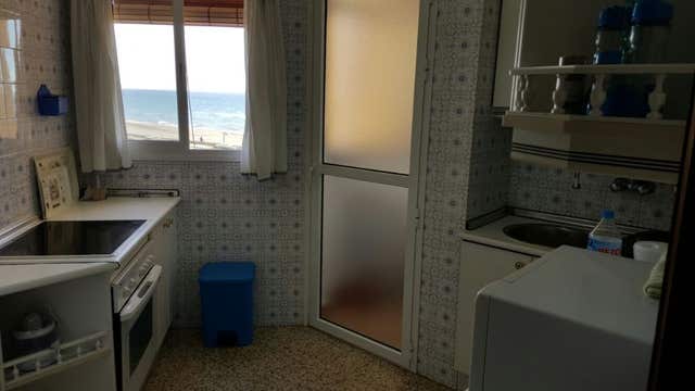 https://cdn.dinacode.com/levelup-featured/public-read/ad/malaga/2344230c-c2cd-4e08-a8c7-d6c7b4046f98/b2862a88-23de-498f-ac1a-5094c169c0e9%3Frule%3Ddetail_640x480