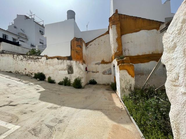 https://cdn.dinacode.com/levelup-featured/public-read/ad/malaga/4695ad1d-8b32-4ed6-a63e-e3f5fdf2cf2a/06a13010-c029-4f12-86ed-eb266b6c585c%3Frule%3Ddetail_640x480