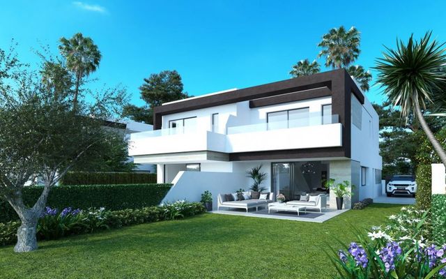 https://cdn.dinacode.com/levelup-featured/public-read/ad/malaga/d2b48b47-de23-4380-a9d4-92055c09c3e3/d46e2a0b-141c-4b19-9ca9-02ab2ad2e221%3Frule%3Ddetail_640x480