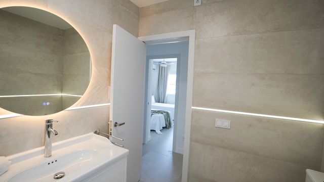 https://cdn.dinacode.com/levelup-featured/public-read/ad/malaga/e2397410-d173-473d-871d-d5ec1dd5c681/55fc7d61-583e-47dc-bfe7-f3ca3f38c888%3Frule%3Ddetail_640x480