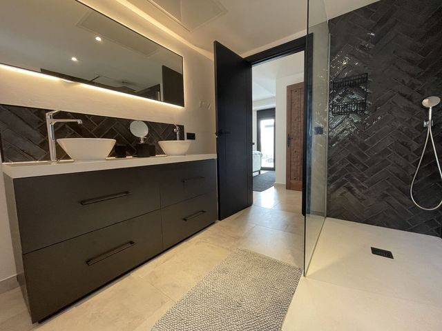 https://cdn.dinacode.com/levelup-featured/public-read/ad/malaga/e8921204-1974-45ed-b6e9-e96ad58a3f4e/54622d4b-9146-4cd3-ba19-61369c1561bc%3Frule%3Ddetail_640x480