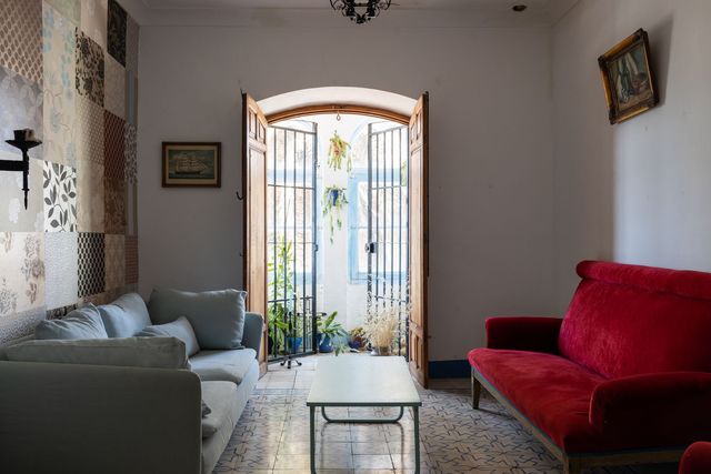 https://cdn.dinacode.com/levelup-featured/public-read/ad/malaga/fbc2579b-c75e-4639-9f7c-26213c36760c/51339287-db3f-4804-b474-686e87234b95%3Frule%3Ddetail_640x480