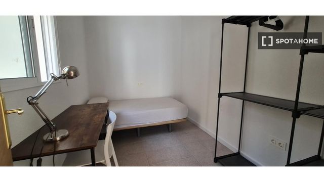 https://cdn.dinacode.com/levelup-featured/public-read/ad/murcia/8974bc4d-50cd-4310-89cf-aeac74b8a5a3/ff965d5b-f8cc-4dba-9cca-8b0457213ec5%3Frule%3Ddetail_640x480