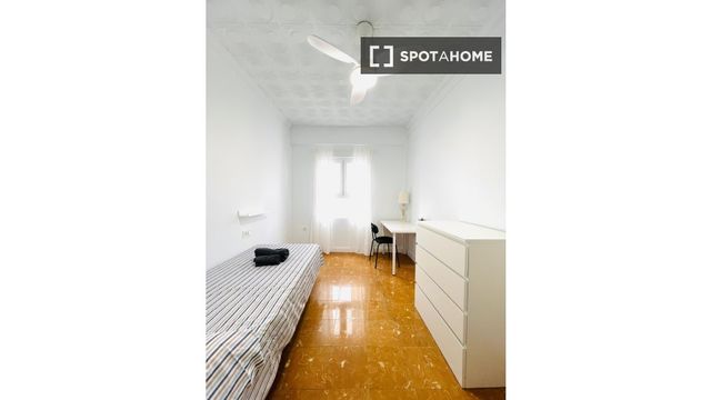 https://cdn.dinacode.com/levelup-featured/public-read/ad/murcia/8a25bf88-f3f2-4549-8a08-e27d59e01c21/85c75475-d9e5-42a9-8983-867f46e50c57%3Frule%3Ddetail_640x480
