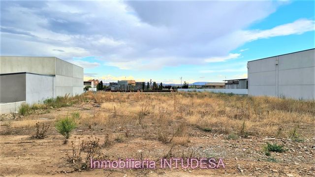 https://cdn.dinacode.com/levelup-featured/public-read/ad/navarra/1887fac8-38fd-4557-9ebf-7a39ab91d2cc/c752cc3c-8bf6-45de-96d7-fefee76dbb08%3Frule%3Ddetail_640x480