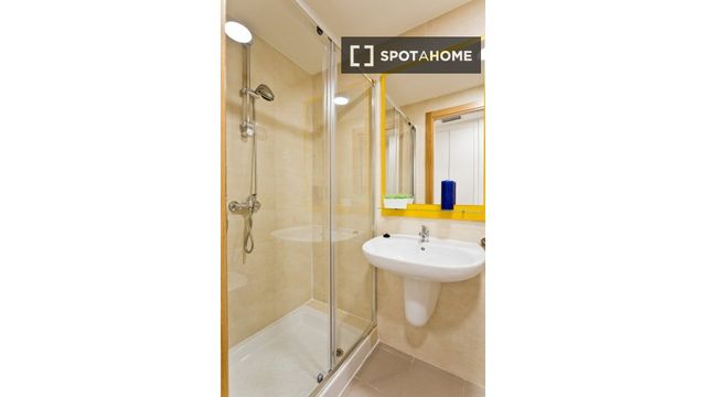 https://cdn.dinacode.com/levelup-featured/public-read/ad/navarra/494460c9-aa09-45d9-a509-7a5ecee96de8/befb8457-9b89-4bf9-9b06-4225a249332b%3Frule%3Ddetail_640x480