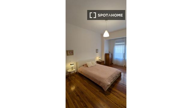 https://cdn.dinacode.com/levelup-featured/public-read/ad/navarra/b4f2b238-ab8d-43a8-8e5e-f609449a5d2e/a75def62-5191-479a-91df-f4b7b3d51943%3Frule%3Ddetail_640x480