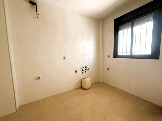 https://cdn.dinacode.com/levelup-featured/public-read/ad/sevilla/cdb11f49-1a6e-41da-99da-339f4aaad80f/4e515b75-72ad-49c5-a200-f776f1436c35%3Frule%3Ddetail_640x480