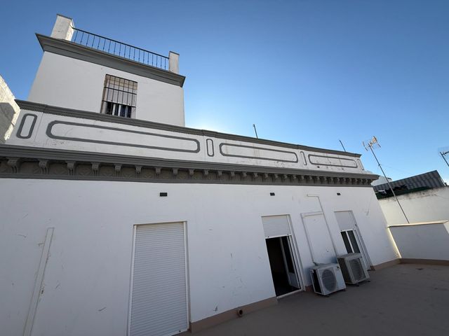 https://cdn.dinacode.com/levelup-featured/public-read/ad/sevilla/dc17208c-6381-4f5c-b244-b5ef3224b121/684244ac-ea38-445e-9954-6b466541c959%3Frule%3Ddetail_640x480