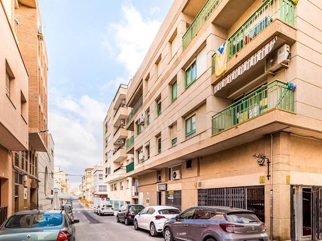https://cdn.dinacode.com/levelup-featured/public-read/ad/tarragona/bdb36481-0413-4e15-8d0b-eddbb27dc60d/c6e946e8-3ae9-4208-b207-3514c9192d46%3Frule%3Ddetail_640x480