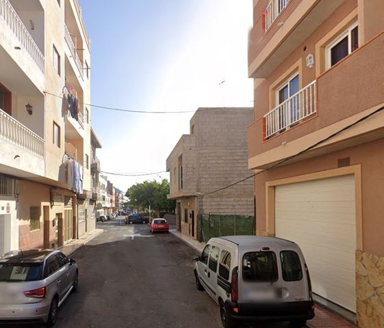 https://cdn.dinacode.com/levelup-featured/public-read/ad/tenerife/2173ae31-6ccd-48d5-aa6a-a603a388ff06/56f44295-c192-439b-806d-9dca9700a0c5%3Frule%3Ddetail_640x480