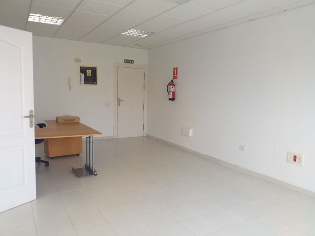 https://cdn.dinacode.com/levelup-featured/public-read/ad/tenerife/7223d917-5e4e-4832-956b-cb953cb0c94d/9f7cee66-063a-4995-bece-e9faf2452a94%3Frule%3Ddetail_640x480
