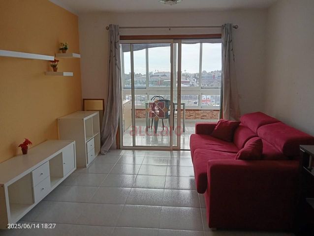 https://cdn.dinacode.com/levelup-featured/public-read/ad/tenerife/b0c7fbcd-4810-4fb7-8ac0-2a2a28952cef/5b7787b2-1e33-414b-8735-d66a1f0bec86%3Frule%3Ddetail_640x480