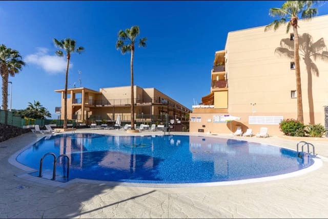 https://cdn.dinacode.com/levelup-featured/public-read/ad/tenerife/cd1e12a9-09ca-40c8-b52d-49e4db6ca501/efd952aa-5e88-46d5-ac6a-1201036a4aad%3Frule%3Ddetail_640x480